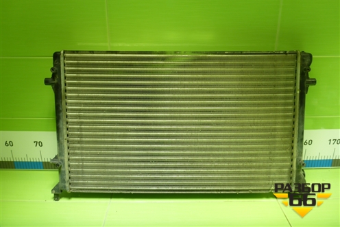 Радиатор охлаждения (дубликат) (LRC18K0) для Volkswagen Golf V с 2003-2009г (Гольф 5)