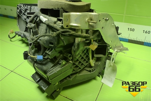 Корпус отопителя (1K1820308B) для Volkswagen Golf V с 2003-2009г (Гольф 5)