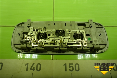 Плафон салонный центральный (3С0947291С) для Volkswagen Golf V с 2003-2009г (Гольф 5)