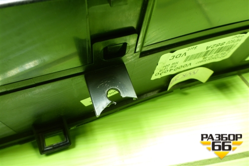 Щиток приборов АКПП (1K0920862A) для Volkswagen Golf V с 2003-2009г (Гольф 5)