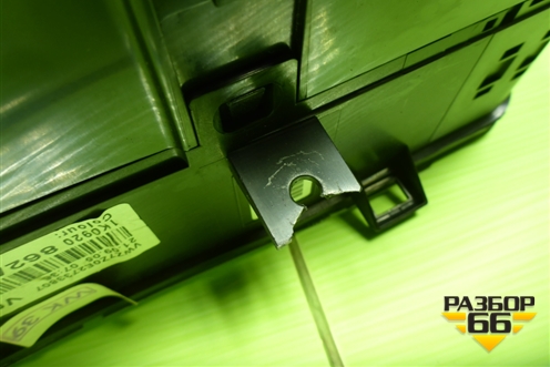 Щиток приборов АКПП (1K0920862A) для Volkswagen Golf V с 2003-2009г (Гольф 5)