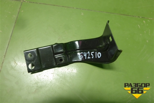 Кронштейн заднего бампера правый (нижний) (575807126A) для Skoda Karoq с 2017г (Карок)