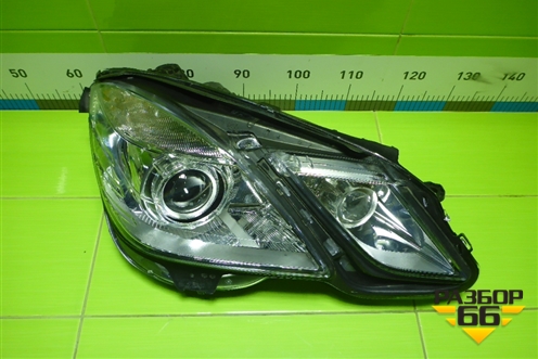 Фара правая (до 2012г ксенон без блока и лампы) (A2128202059) для Mercedes Benz E-Klass W212 с 2009-2016г (Е)