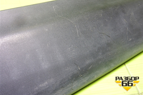 Накладка двери передней правой (808704EA0A) для Nissan Qashqai (J11E) с 2013г (Кашкай)