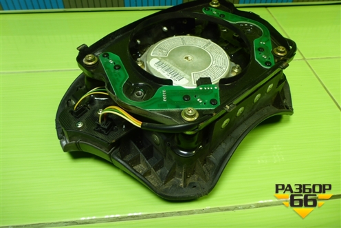 Подушка безопасности в рулевое колесо для Mercedes Benz G-Klass W463 с1989г (Гелендваген)