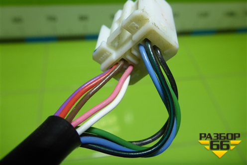 Зеркало правое электрическое (9 контактов) для Toyota Rav-4 с 2018г (Рав 4)