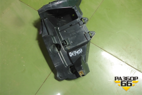 Кронштейн заднего бампера правый (51127338286) для BMW X6 F16 с 2014г (Х6 Ф16)