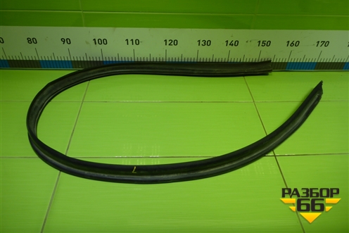 Уплотнитель на кузов левый для VAZ Kalina/Калина