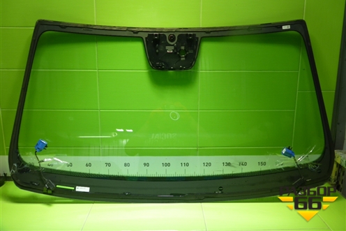 Стекло лобовое (с обогревом под датчик дождя) для Geely Monjaro с 2021г (Монджаро)