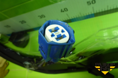 Стекло лобовое (с обогревом под датчик дождя) для Geely Monjaro с 2021г (Монджаро)