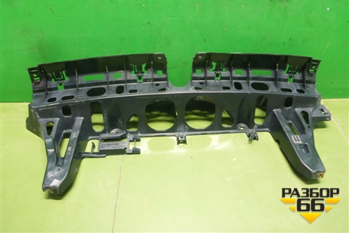 Кронштейн заднего бампера центральный (51127226939) для BMW X5 E70 с 2007-2013г (Х5 Е70)