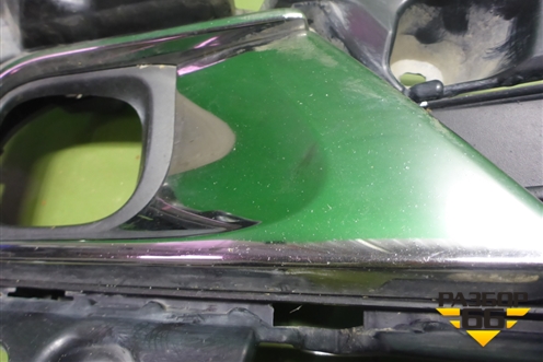 Решетка в передний бампер правая (после 2015г) (5311260210) для Toyota Land Cruiser (200) с 2008г (Ленд Крузер)