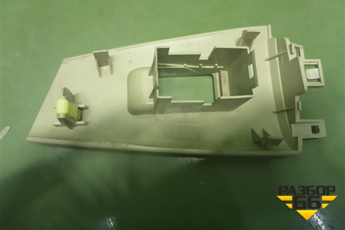 Накладка двери задней левой (7427212020) для Toyota Corolla (E12) с 2001-2007г (Королла 120)