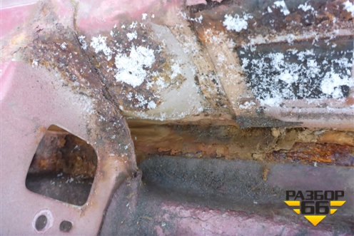 Порог со стойкой левый для Hyundai Aсcent с 2000г (Акцент)