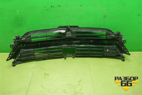 Решетка в передний бампер центральная (6600208870) для Geely Tugella с 2019г (Тугелла)