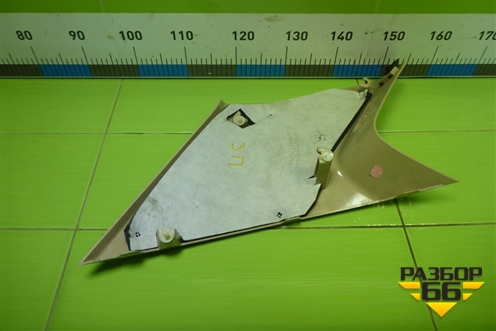 Обшивка стойки задняя верхняя правая (7284688) для BMW X5 F15 с 2013г (Х5 Ф15)