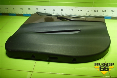 Обшивка двери передней правой под электрику (736995208) для BMW X5 F15 с 2013г (Х5 Ф15)