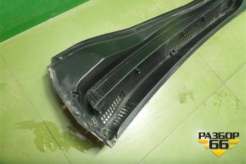 Решетка стеклоочистителей (5206500U3400) для Москвич 3 с 2022г