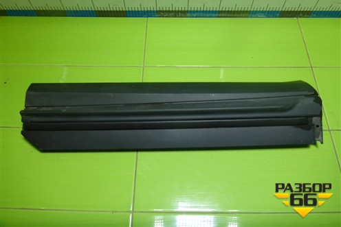 Накладка двери задней левой (7507648140) для Lexus RX 350 c 2015г (РХ)