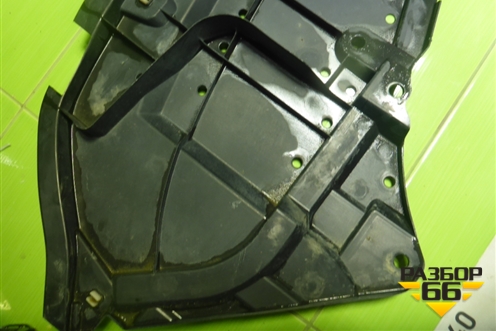 Пыльник переднего бампера центральный (до 2019) (5261848021) для Lexus RX 350 c 2015г (РХ)