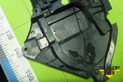 Пыльник переднего бампера центральный (до 2019) (5261848021) для Lexus RX 350 c 2015г (РХ)