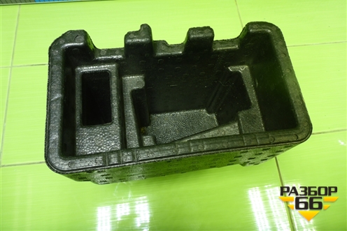 Ящик инструментальный в багажник (6853975) для BMW X5 F15 с 2013г (Х5 Ф15)