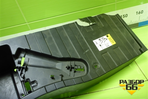 Ящик инструментальный в багажник (7284306) для BMW X5 F15 с 2013г (Х5 Ф15)