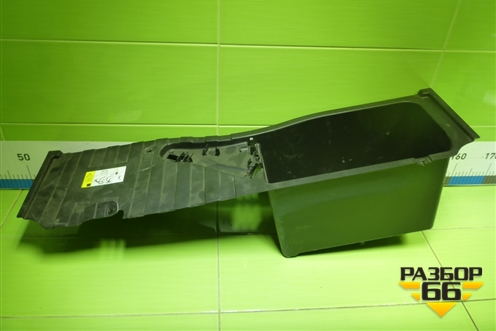 Ящик инструментальный в багажник (7284306) для BMW X5 F15 с 2013г (Х5 Ф15)