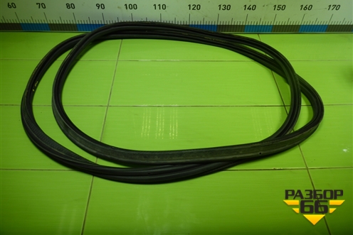 Уплотнитель багажника для BMW X5 F15 с 2013г (Х5 Ф15)