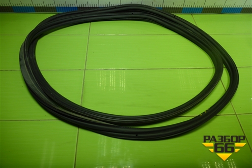 Уплотнитель багажника для BMW X5 F15 с 2013г (Х5 Ф15)