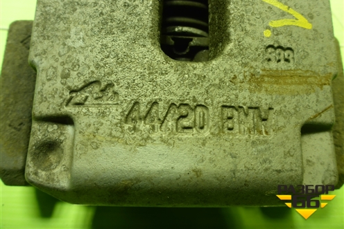 Суппорт задний левый для BMW X5 F15 с 2013г (Х5 Ф15)