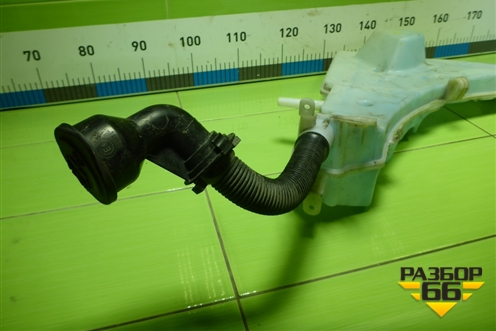 Бачок омывателя лобового стекла (729242414) для BMW X5 F15 с 2013г (Х5 Ф15)