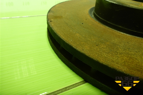 Диск тормозной передний вентилируемый для BMW X5 F15 с 2013г (Х5 Ф15)