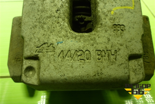 Суппорт задний правый для BMW X5 F15 с 2013г (Х5 Ф15)