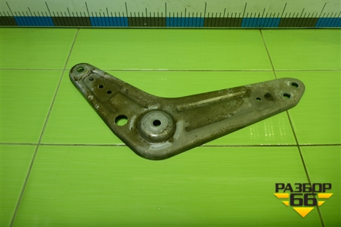 Кронштейн задней балки правый для BMW X5 F15 с 2013г (Х5 Ф15)