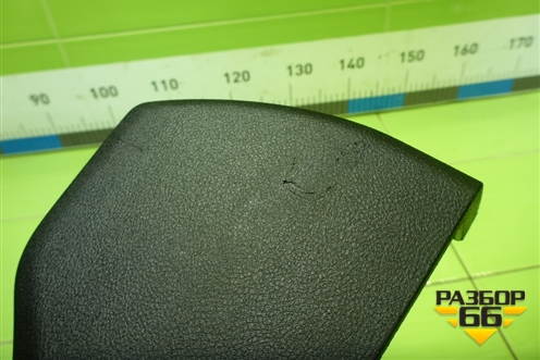 Накладка внутренняя (на переднее левое сиденье) (52107317447) для BMW X5 F15 с 2013г (Х5 Ф15)