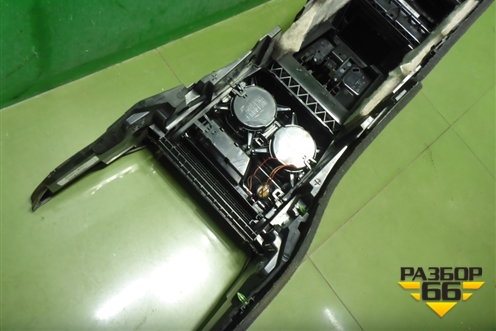 Подлокотник для BMW X5 F15 с 2013г (Х5 Ф15)