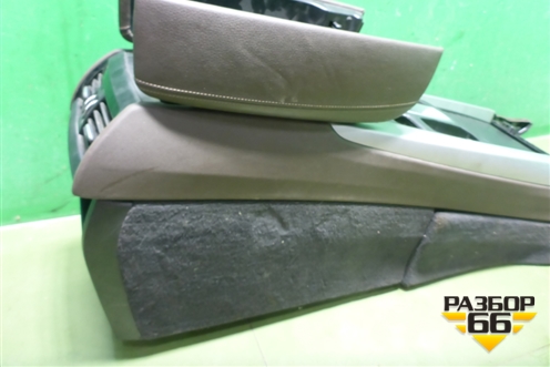 Подлокотник для BMW X5 F15 с 2013г (Х5 Ф15)