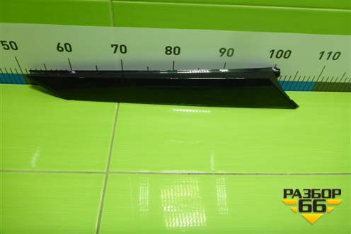 Накладка двери багажника (правая) (609001182AB) для OMODA C5 с 2022г (Ц5)