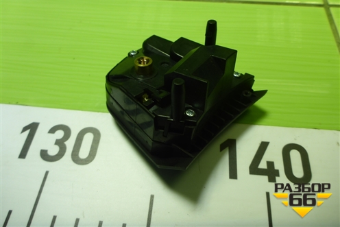 Модуль кнопок (на рулевое колесо левый) для BMW X5 F15 с 2013г (Х5 Ф15)