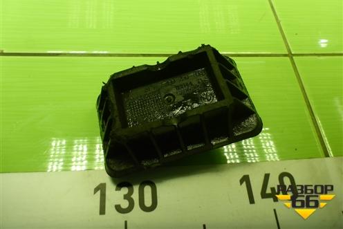 Поддомкратник (51717189259) для BMW X5 F15 с 2013г (Х5 Ф15)