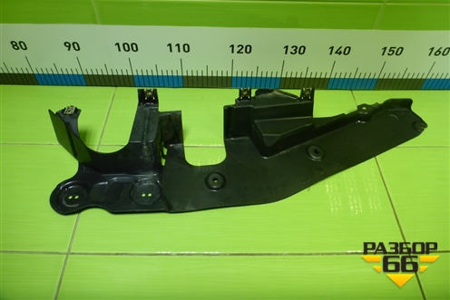 Пыльник (51757325400) для BMW X5 F15 с 2013г (Х5 Ф15)