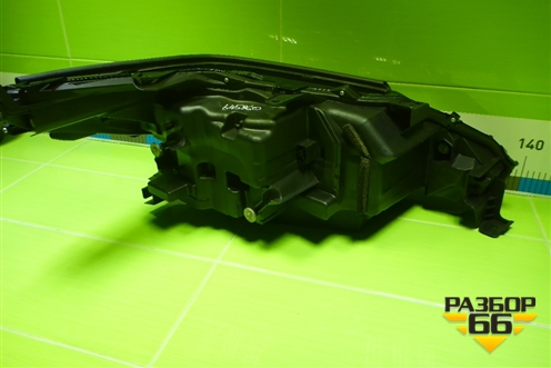 Фара левая (LED на два блока без блоков) (8118560N70) для Lexus LX-570 с 2015г (ЛХ)