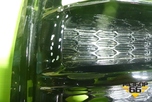 Решетка в передний бампер правая (под парктроник до 2021г) (86594M6020) для Kia Cerato с 2018г (Серато 4)