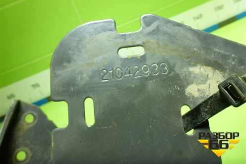 Кронштейн проводки  (21042933) для Volvo TRUCK FM с 2001-2013г (ФМ)