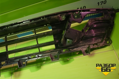 Решетка в передний бампер центральная (до 2023г) (2803131XST01A) для Haval Jolion с 2021г (Джолион)