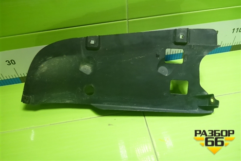 Пыльник заднего бампера правый (5872360070) для Toyota Land Cruiser (200) с 2008г (Ленд Крузер)