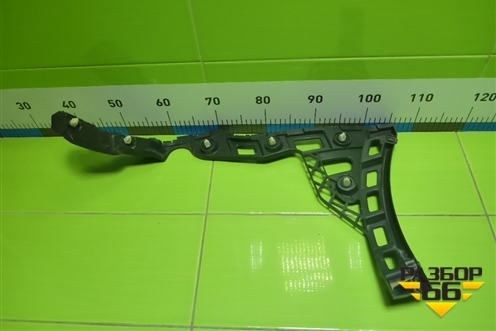 Кронштейн заднего бампера левый (6RU807393) для Volkswagen Polo (седан) с 2010г (Поло)