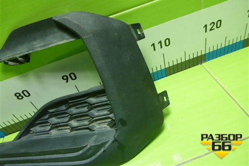 Накладка ПТФ правая (cross) (8450041567) для VAZ Vesta/Веста с 2015г