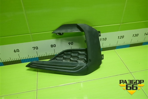 Накладка ПТФ правая (cross) (8450041567) для VAZ Vesta/Веста с 2015г